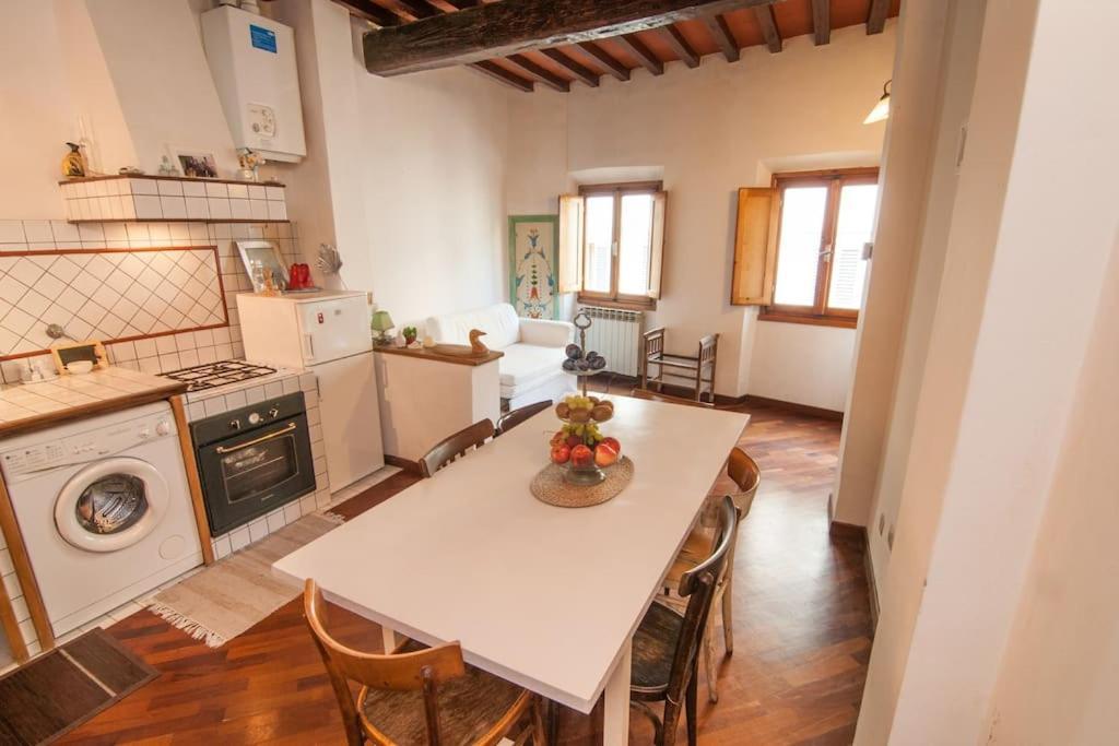 Romantic Apt In San Frediano Florença Exterior foto