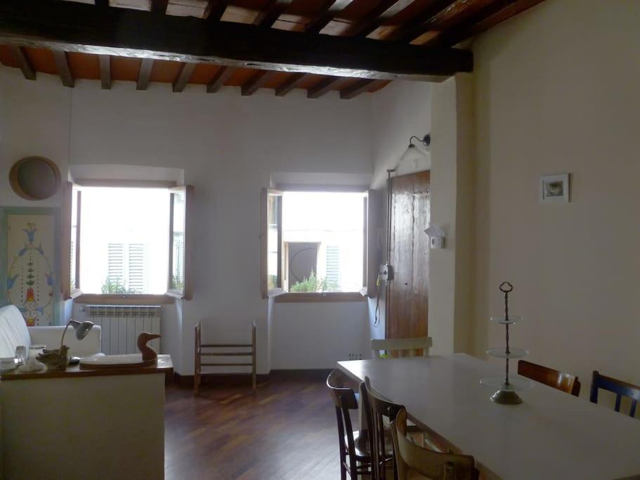 Romantic Apt In San Frediano Florença Exterior foto